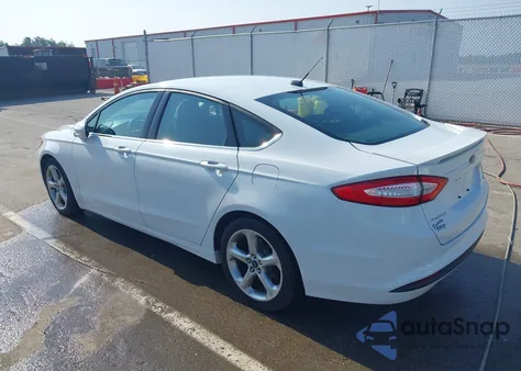 2016 Ford Fusion Se z USA, uszkodzony, nr VIN 3FA6P0H75GR178235